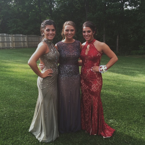 Dresses & Skirts - PROM DRESS
